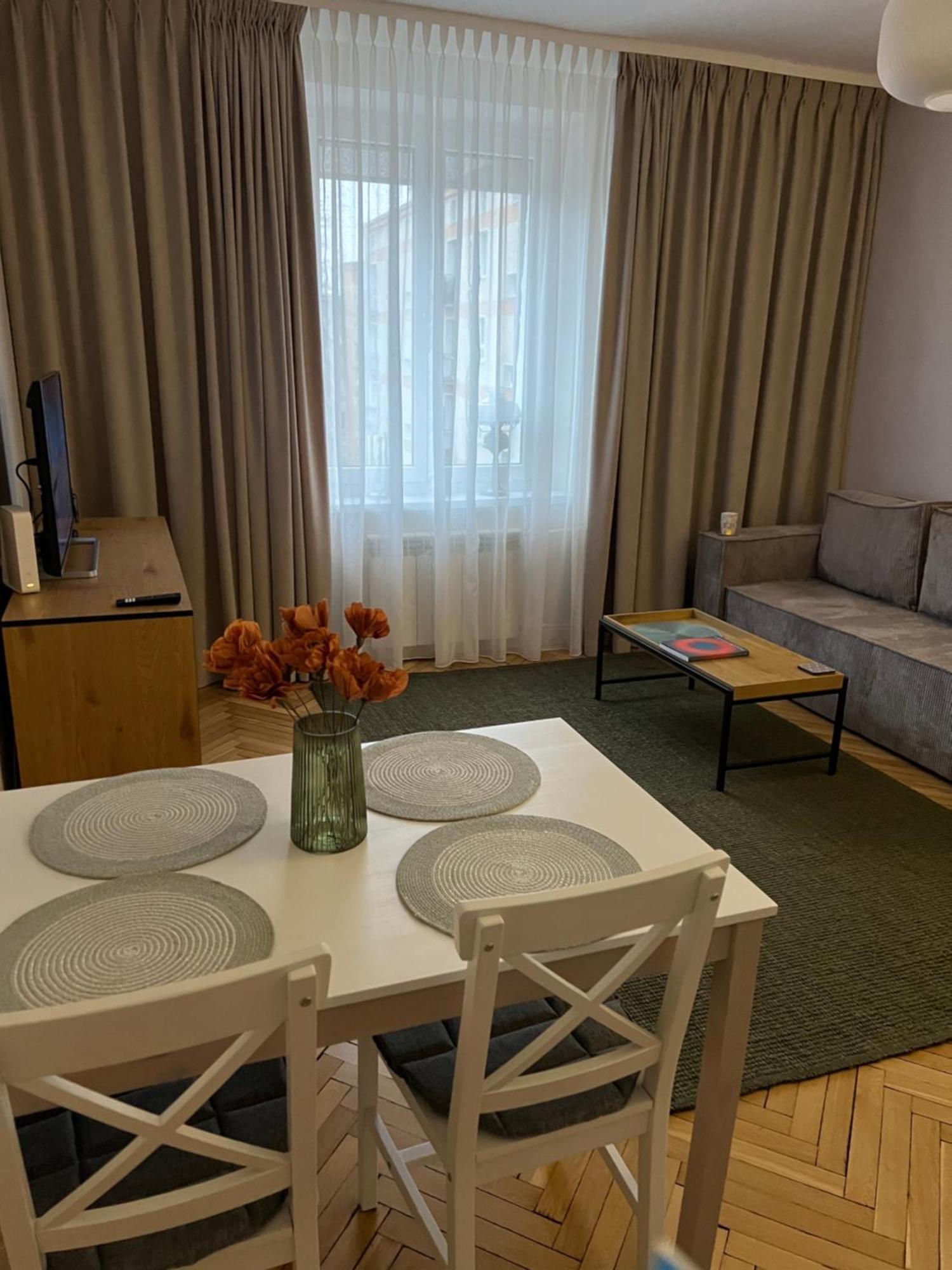 Apartamento Zielona Ochota Varsovia Exterior foto